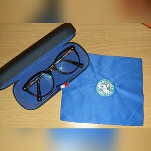 Stitch coffee glasses case